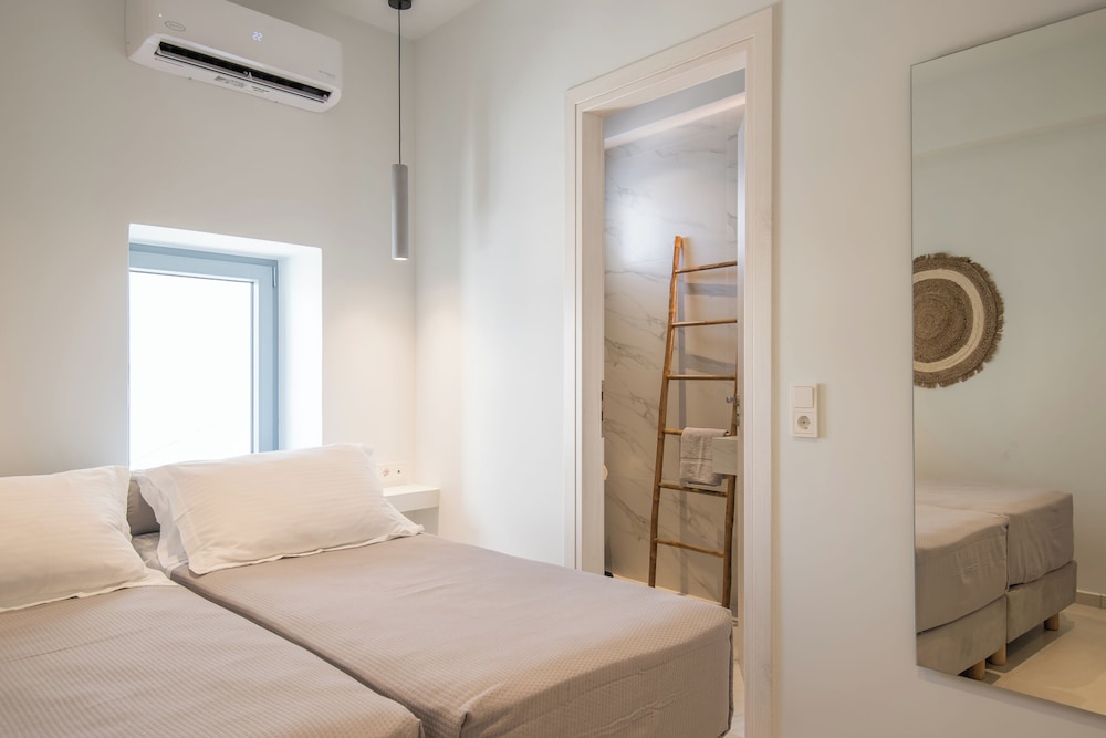 Rivière Residence Paros