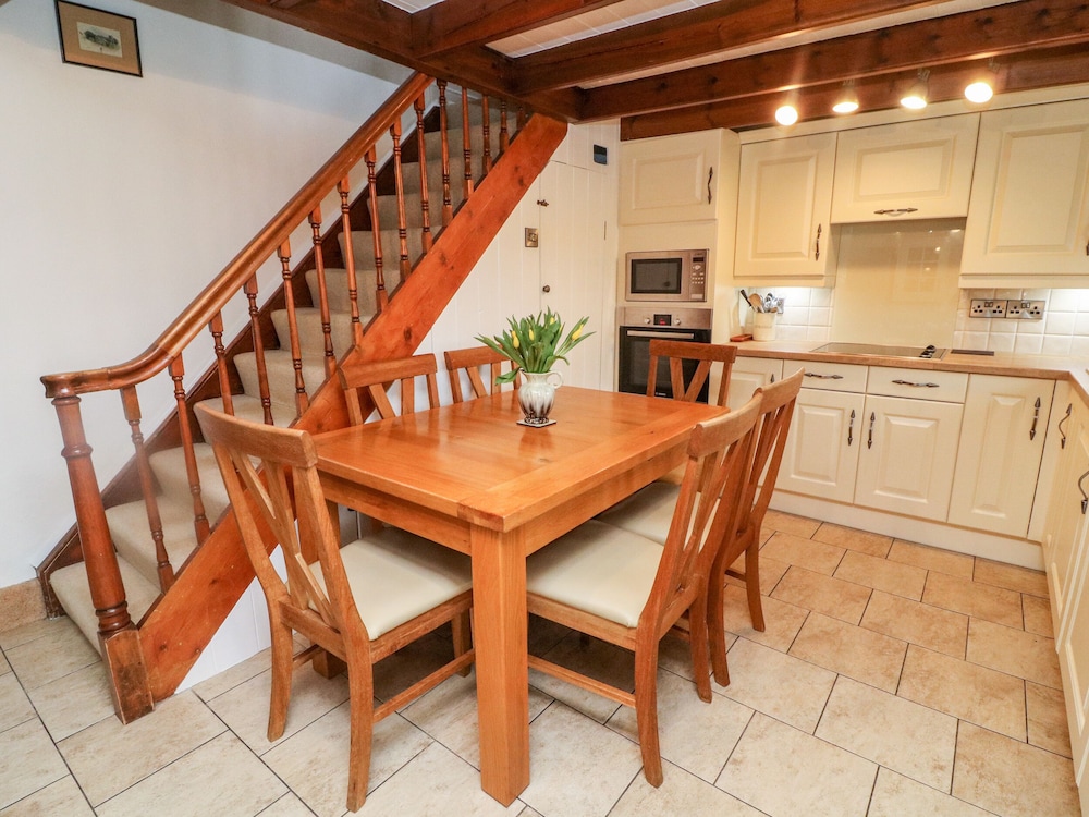 Eastburn Cottage