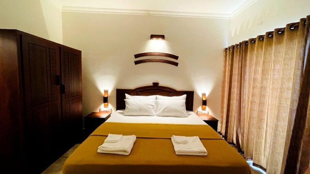 Breakwater Resort by Z Vacations