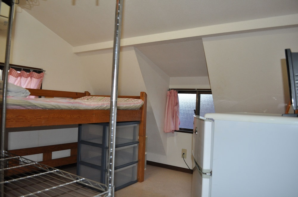 Ofu Jyoshi Kaikan 2nd Building – Caters to Women - Hostel