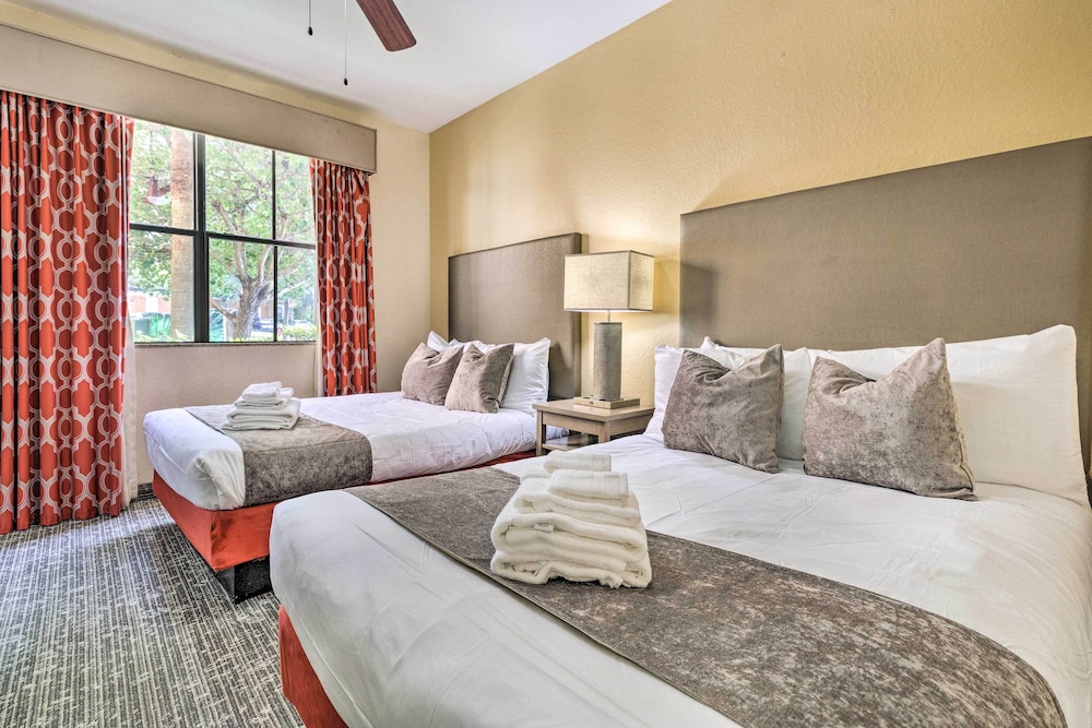 Disney Good Neighbor Resort Condo < 4 Mi to Wdw!