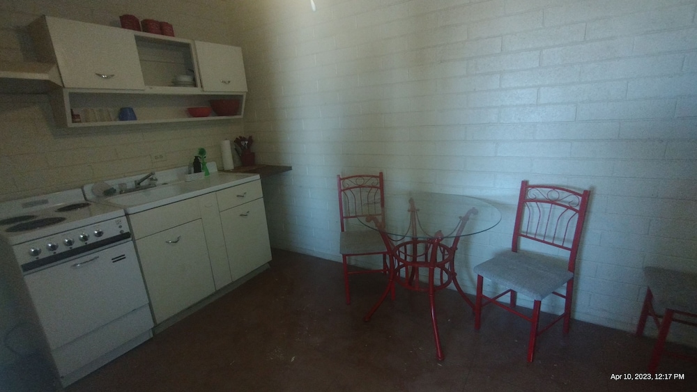Photo 6