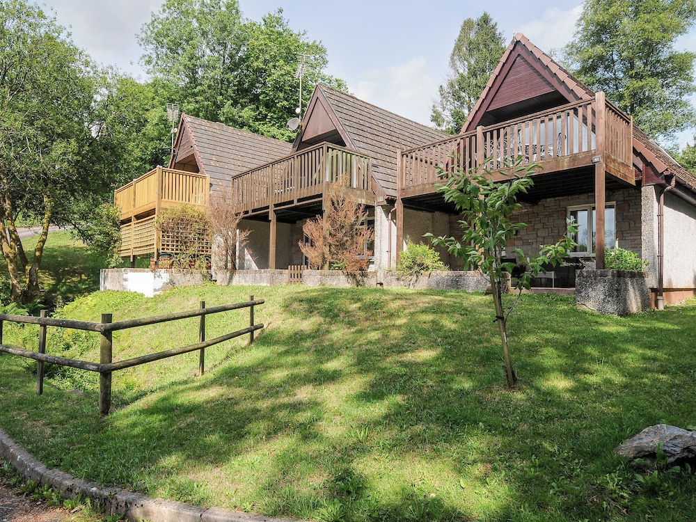 42 Valley Lodge