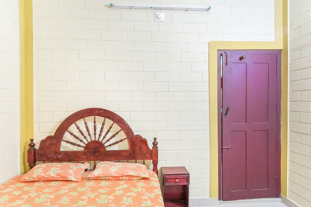 GuestHouser 2 BR Homestay 110d