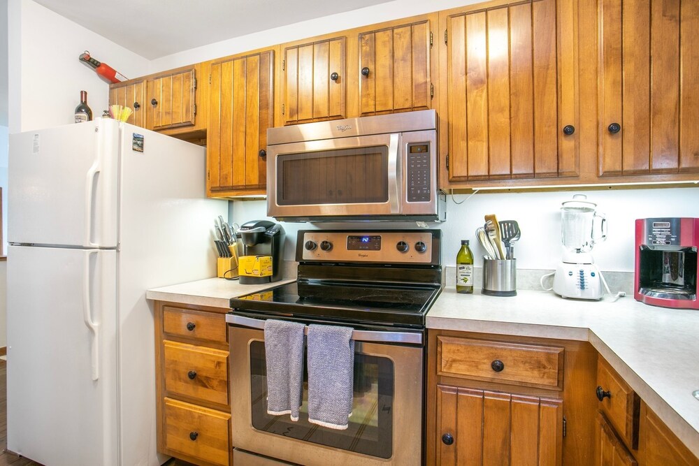 3a Grouse Glen 3 Bedroom Condo