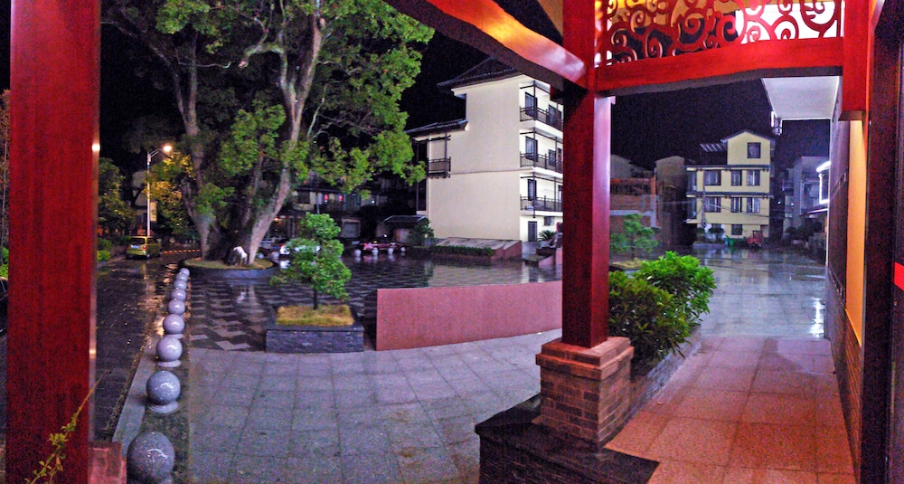 Photo 47