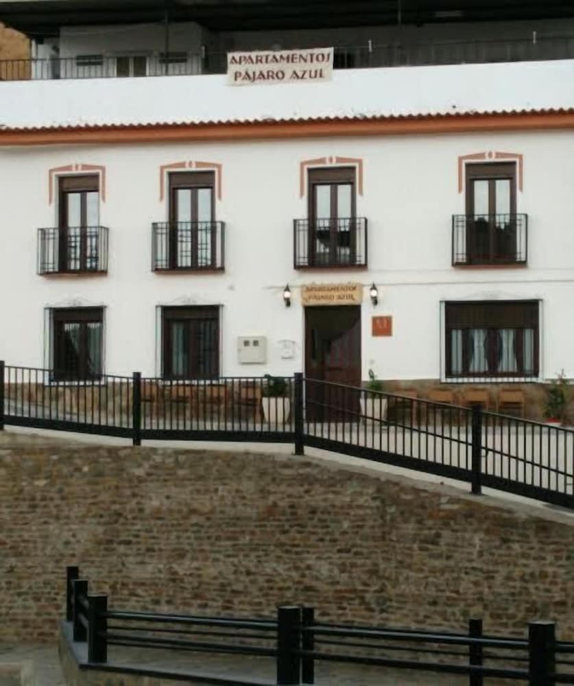 Apartamentos Pájaro Azul