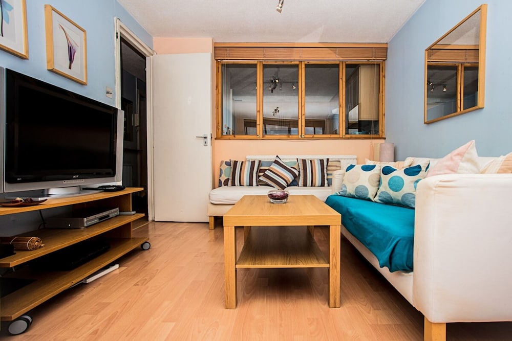 Incredible Views - 1 Bedroom in Chancery Lane