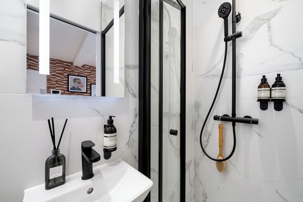 Your Apartment - Camden