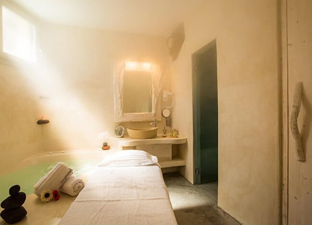 Love Nest villa