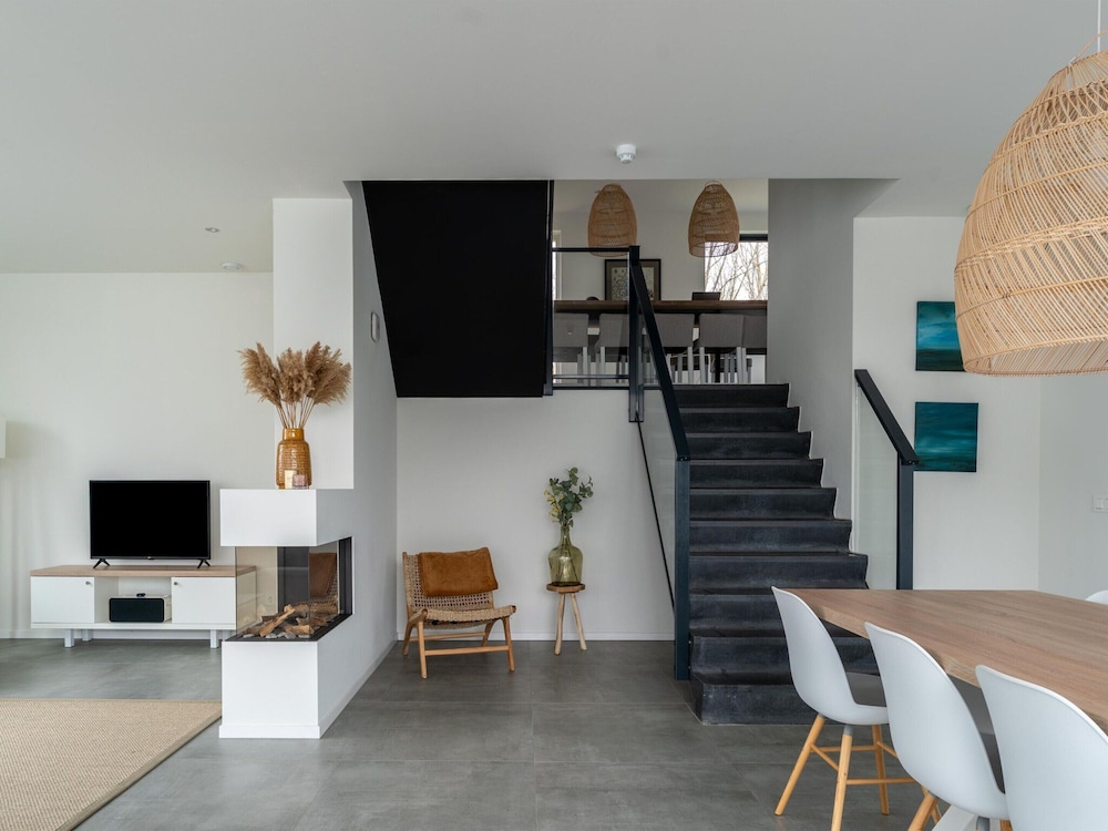 Villa With Private Pool on the Veerse Meer