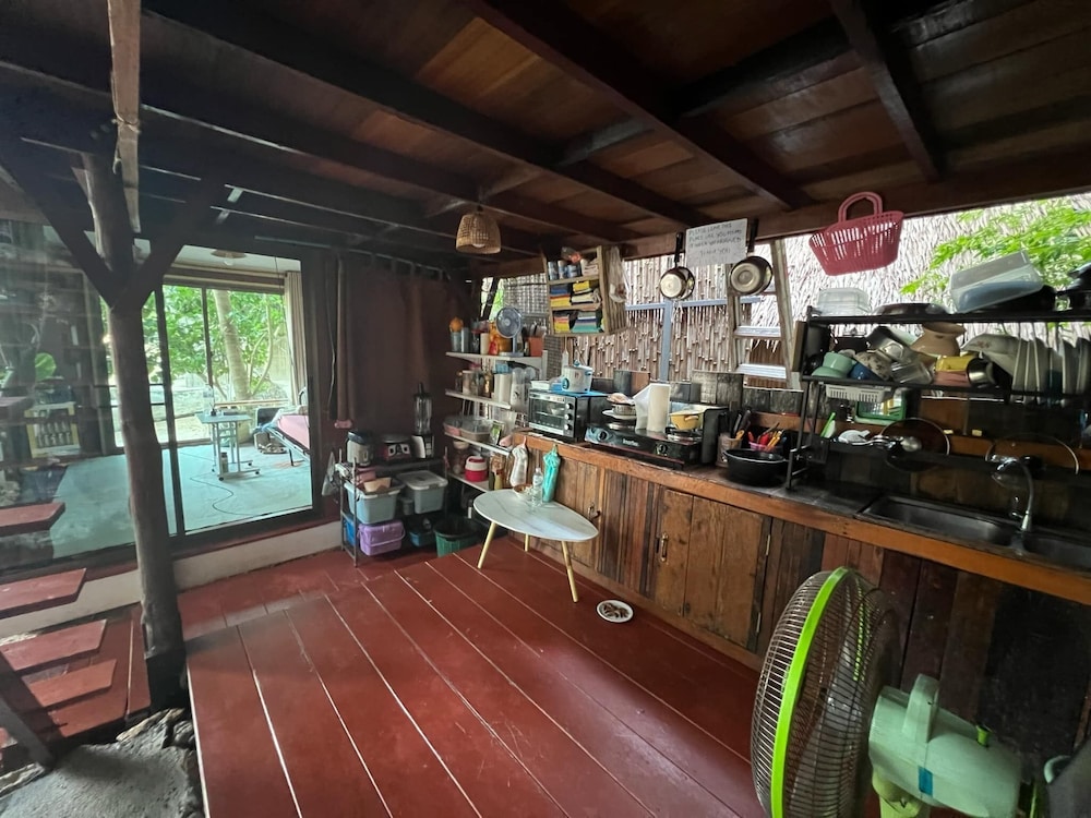 Smiley Bungalows Guesthouse
