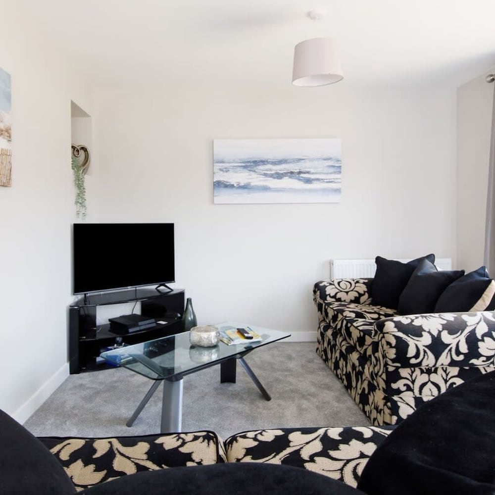 Sussex Seaside Home 200m to Beach