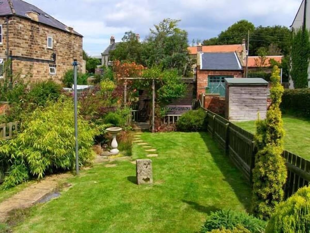 Lion Cottage view 5