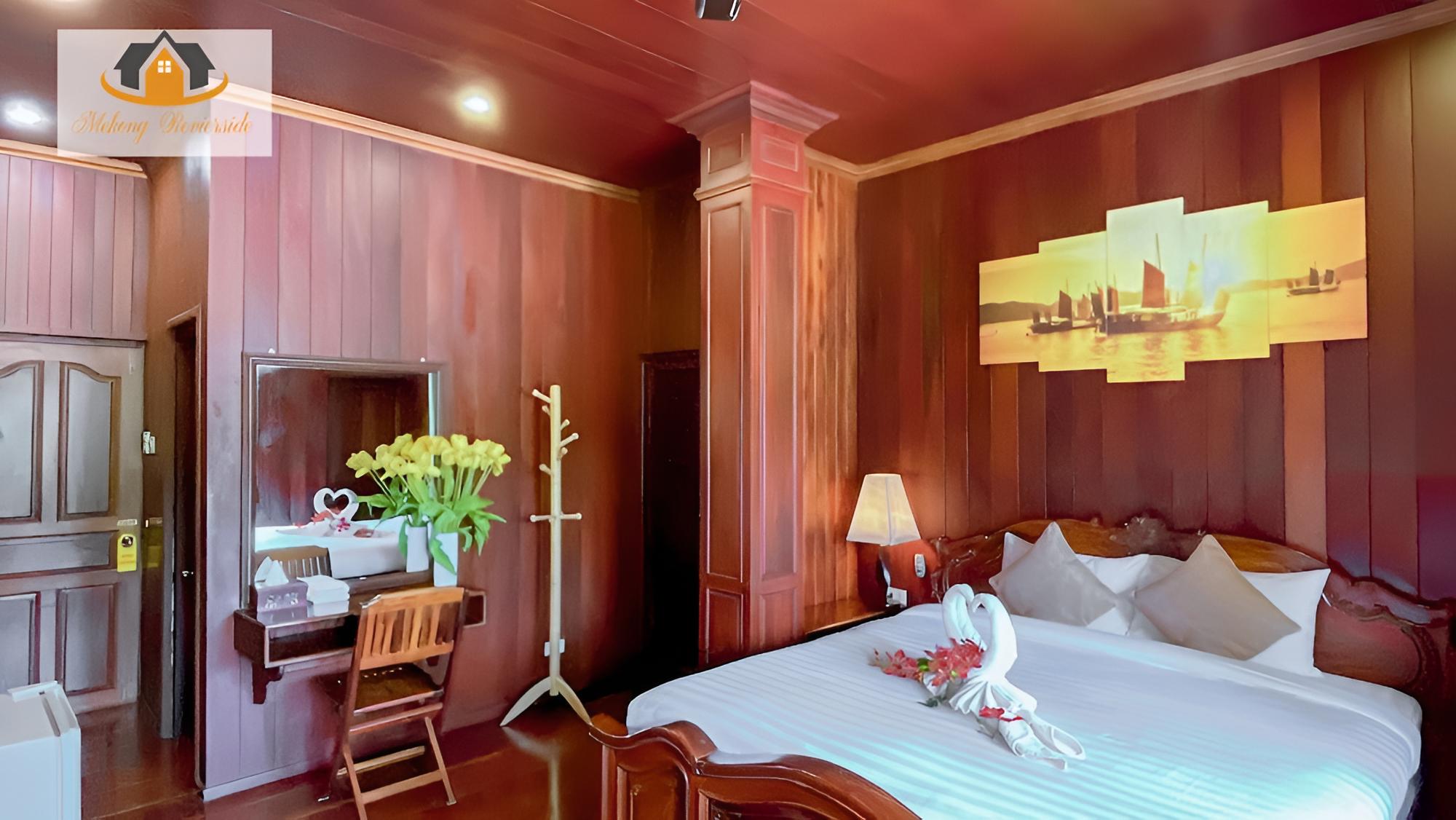 Mekong Charm Riverside