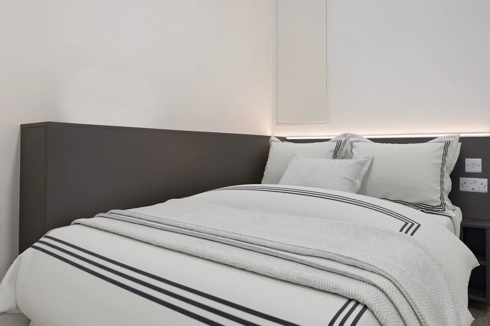 For Students Only Chic Studios and Ensuites at Chapter Highbury II in London