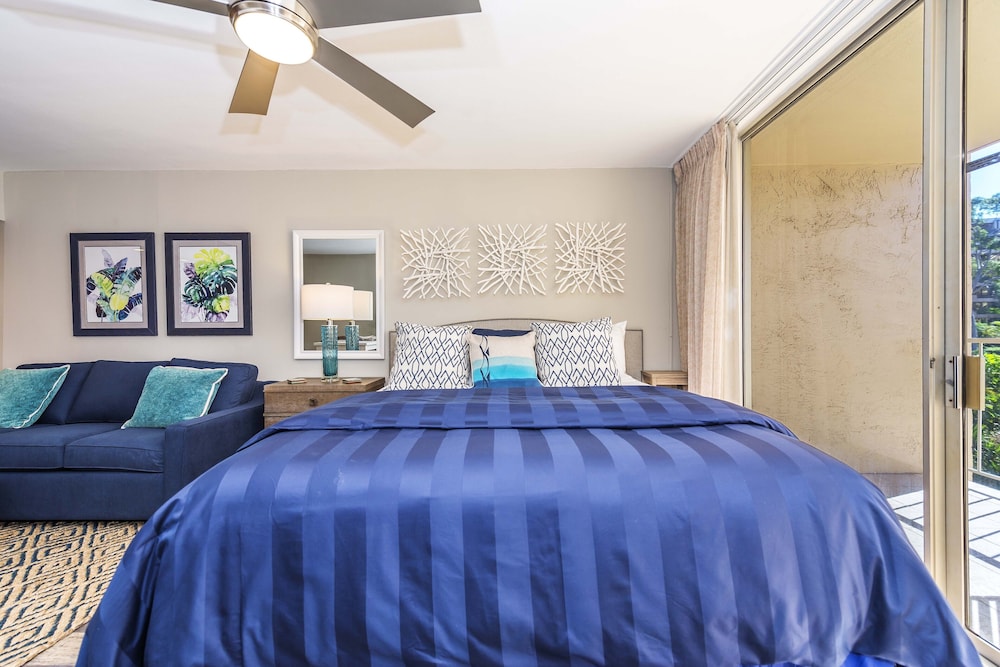 Royal Kahana 318 Studio Bedroom Condo by RedAwning - Image 4