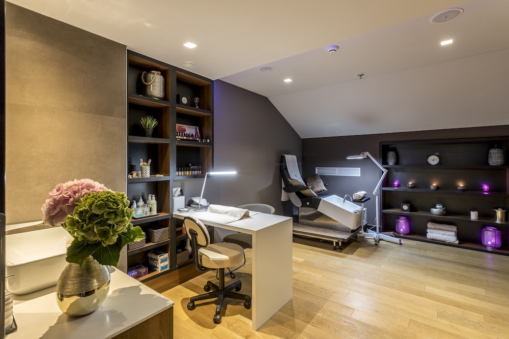 Cornaro Hotel 74