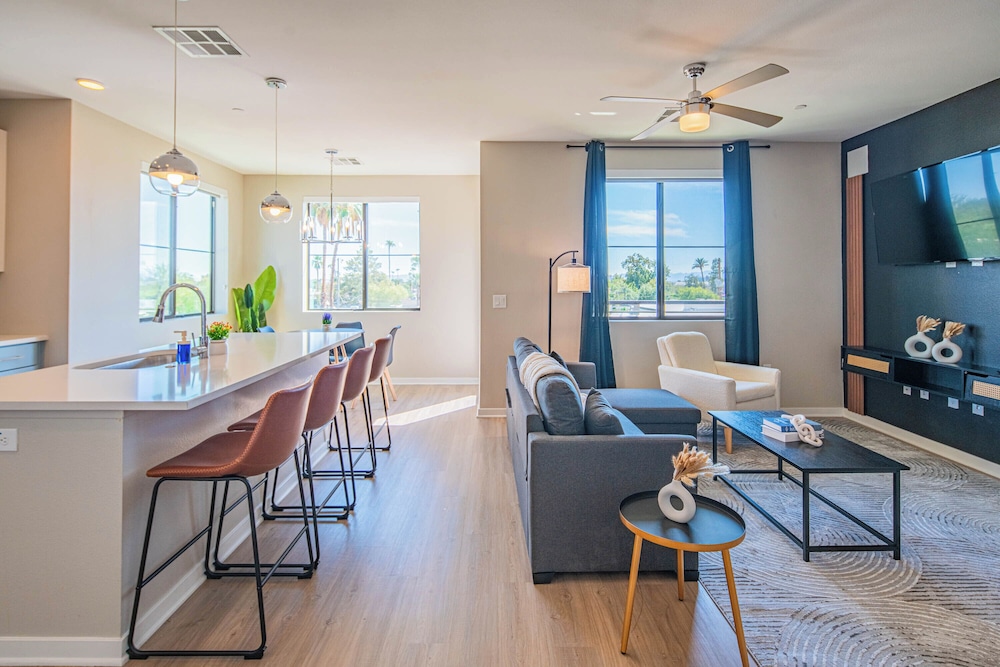 ROVE LIVING/KL - Alta North Central
