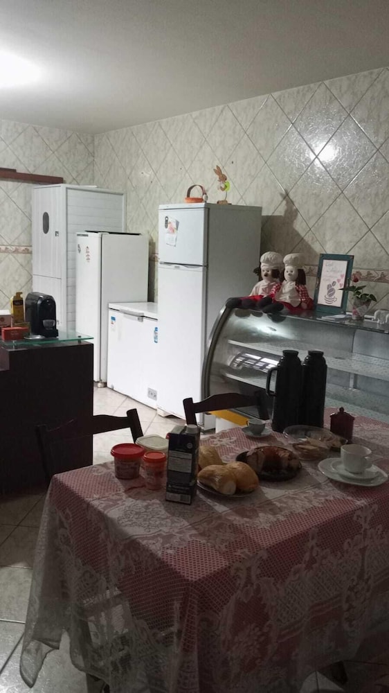 Pousada e lanchonete família