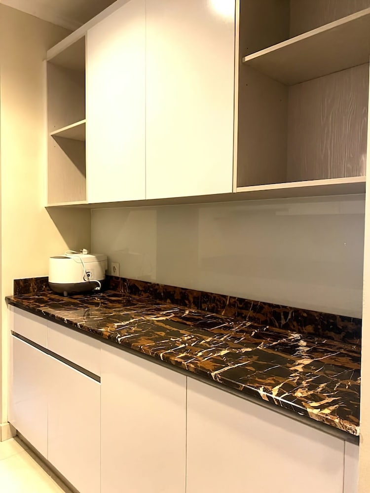 Premium Taman Anggrek Residences