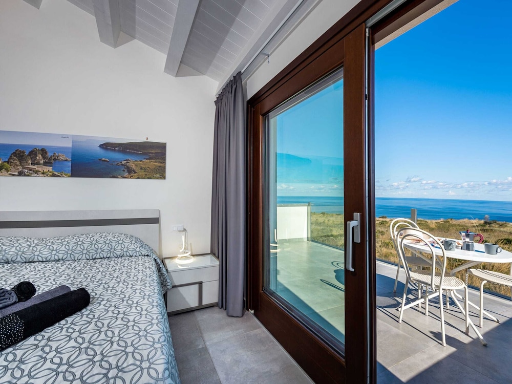 Villa in Castellammare Near the Coast view 3