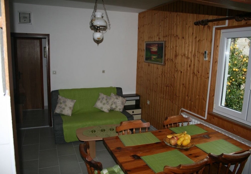 Jere - 30 m From Beach - A1