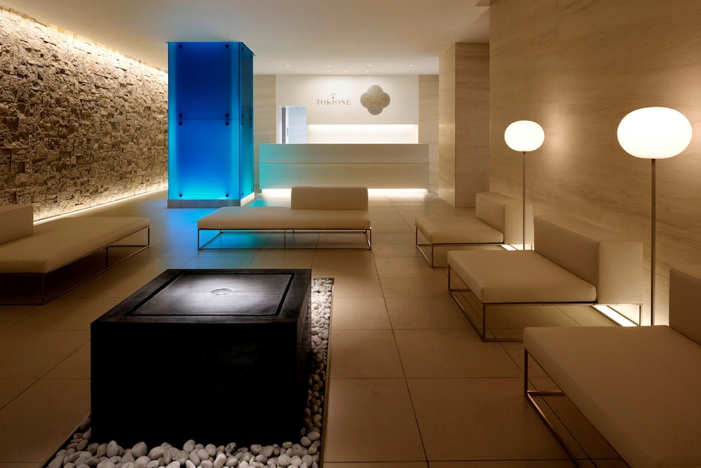 The Tokyo Station Hotel 79