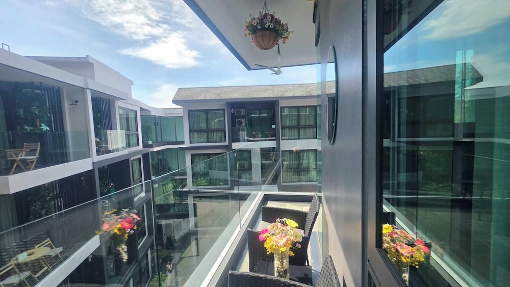 A202 - One Bedroom Partial Seaview Serviced Apartment, Ao Nang Beach