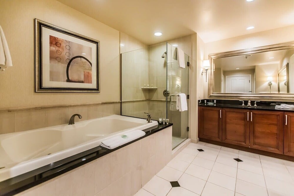 Signature MGM