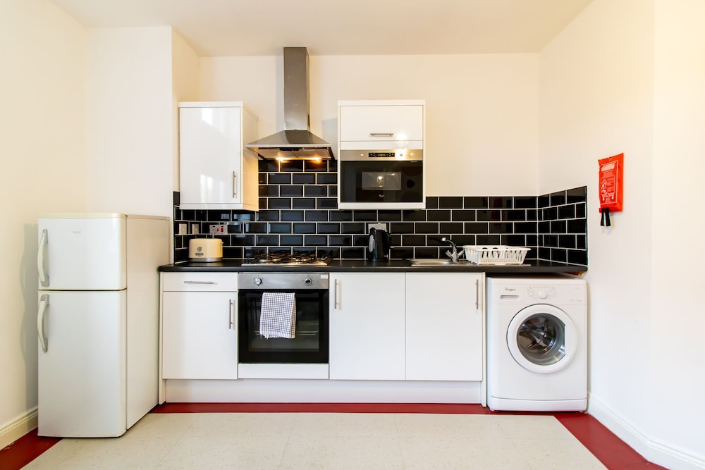 Gateshead Vacations - Impeccable 2-bed Apartment in Gateshead - Property Image 3
