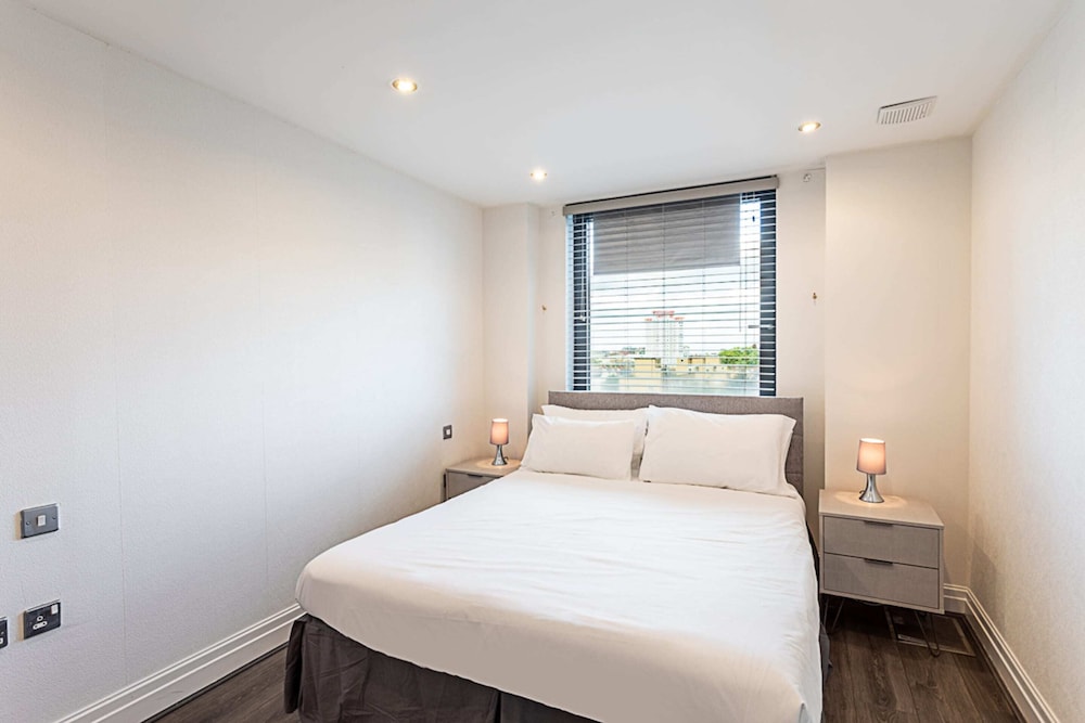 Convenient Urban Pad in Paddington