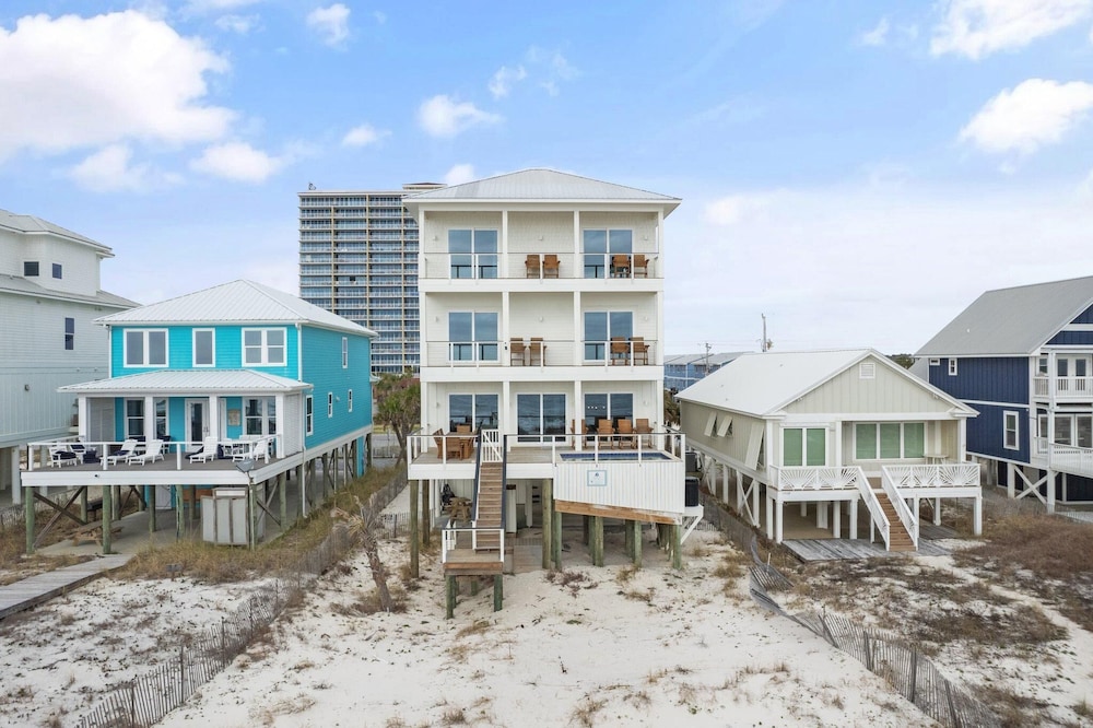 Shipfaced Beach House