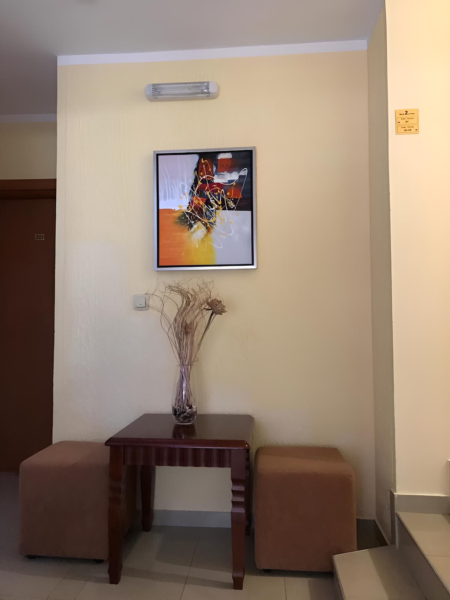 Hotel Mena