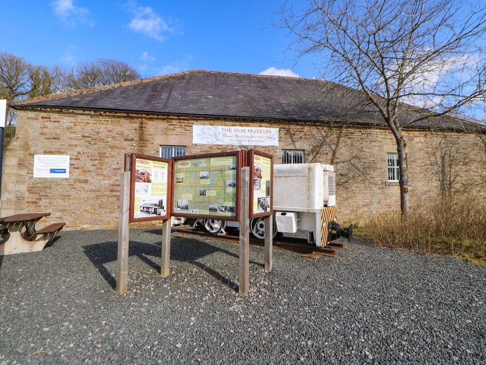 1 The Stables