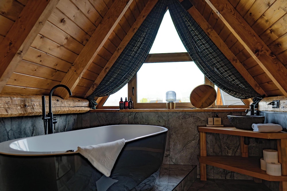 Osada Góralska Ostoja Pod Gubałówką z Jacuzzi