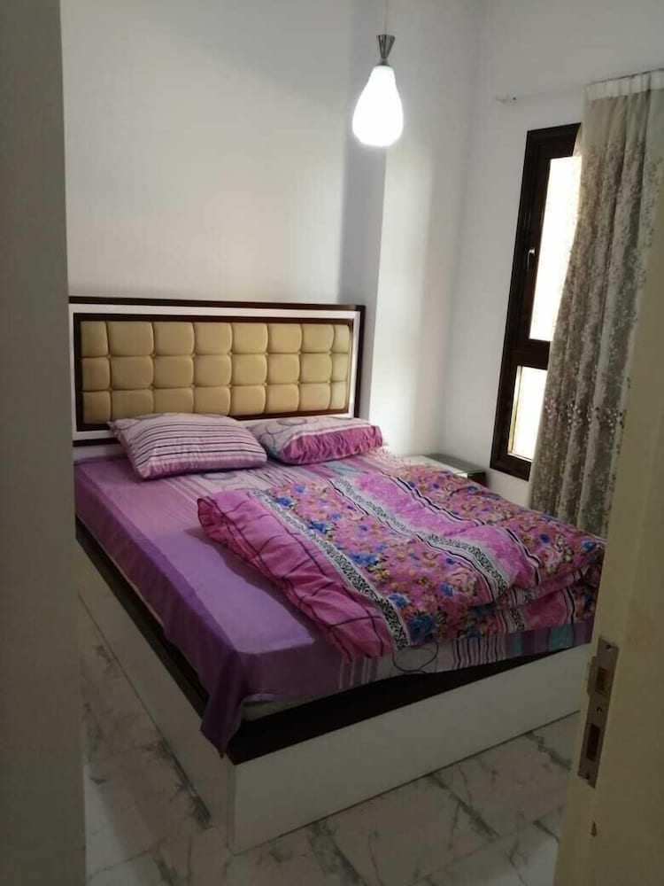2 Bedrooms Apartment Pool & Sea View view 5