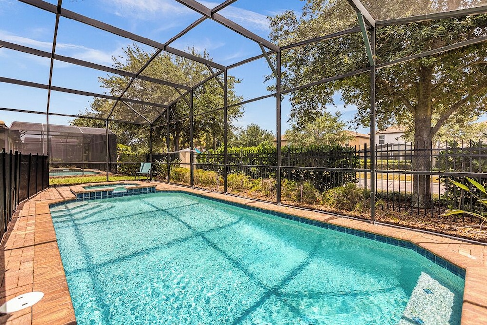 9BR Luxury Vacation Villa near Disney
