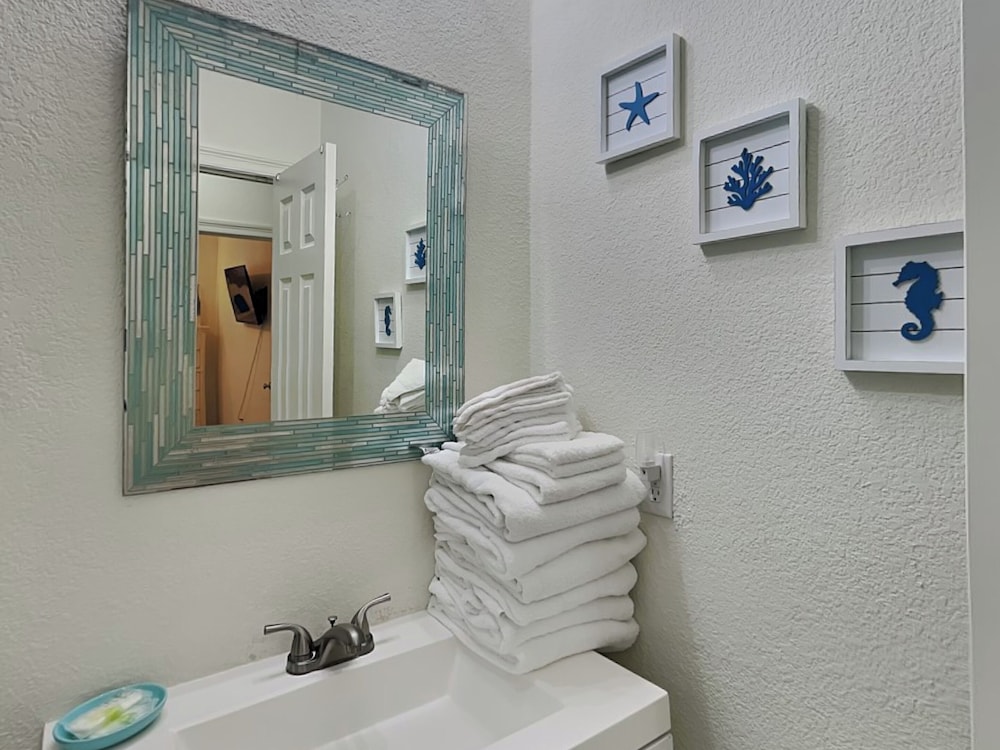 Sunny Beach by Southern Vacation Rentals