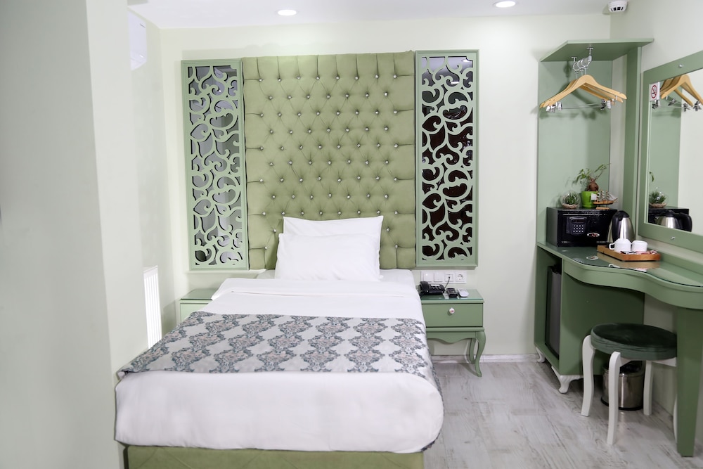 Green Garden Otel - Image 18