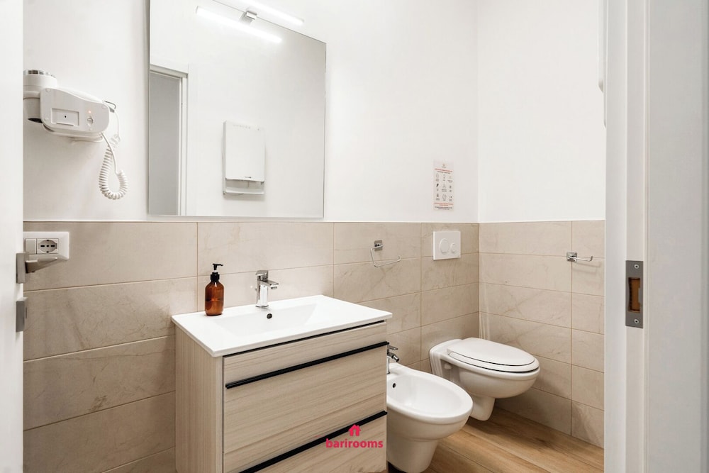 Barirooms Picca 24