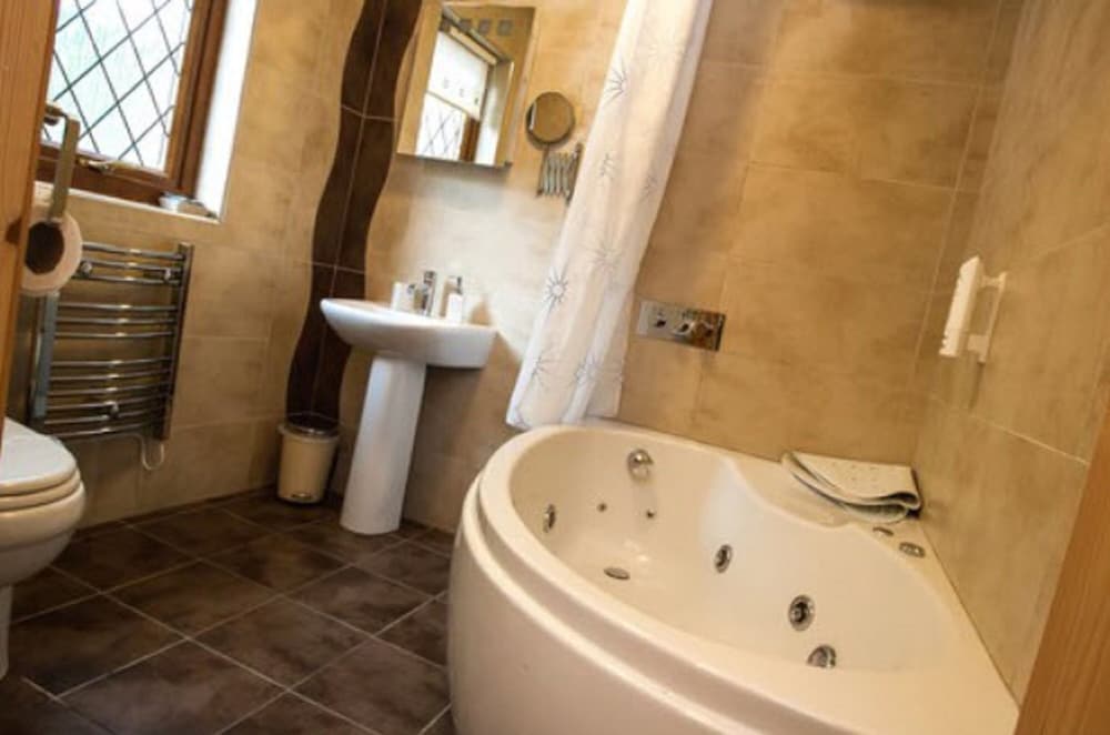 Cairndow Stagecoach Inn