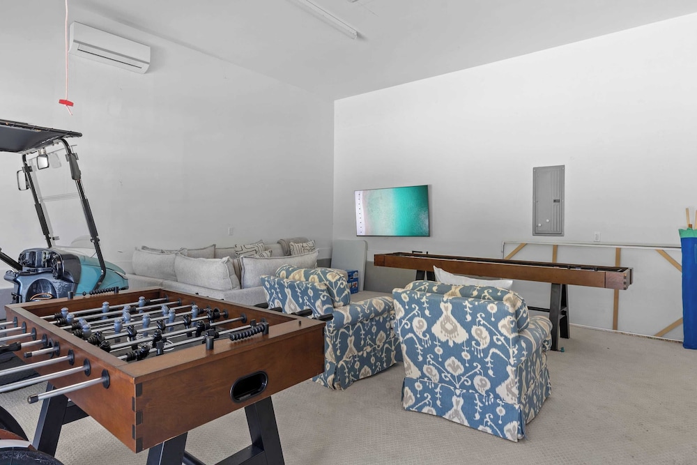 30A Good Vibes by Avantstay Private Pool + Bikes Beach Access