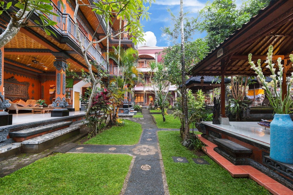 Sayong House
