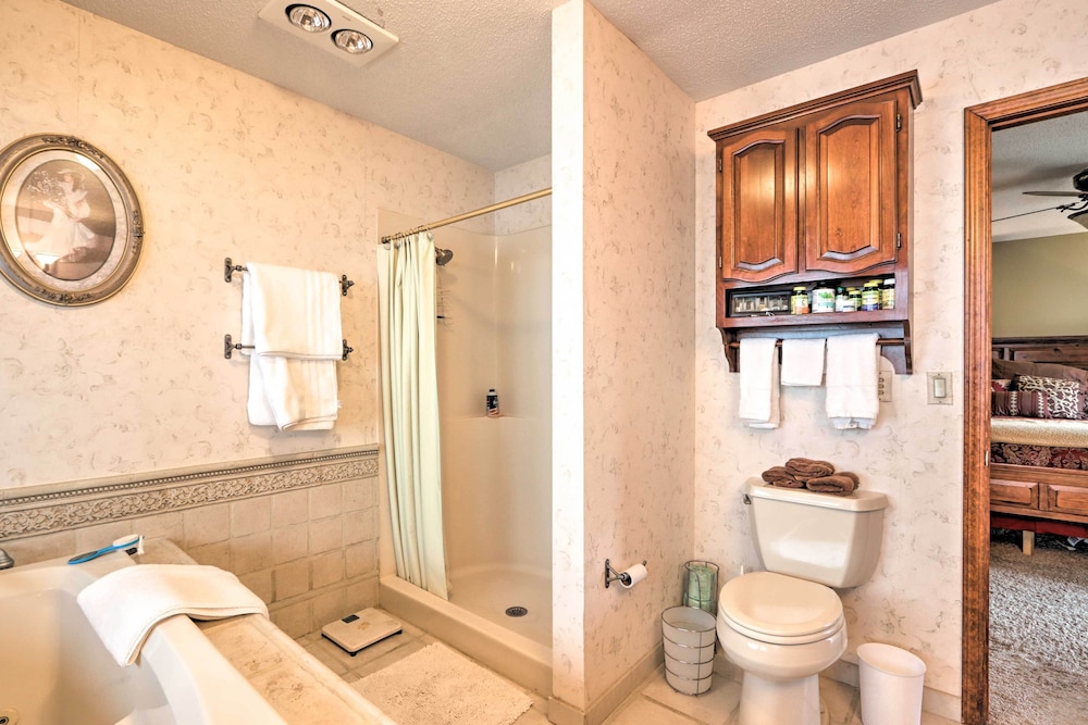 Spacious Home w/ Pond 13 Mi to Columbia! - Property Image 3