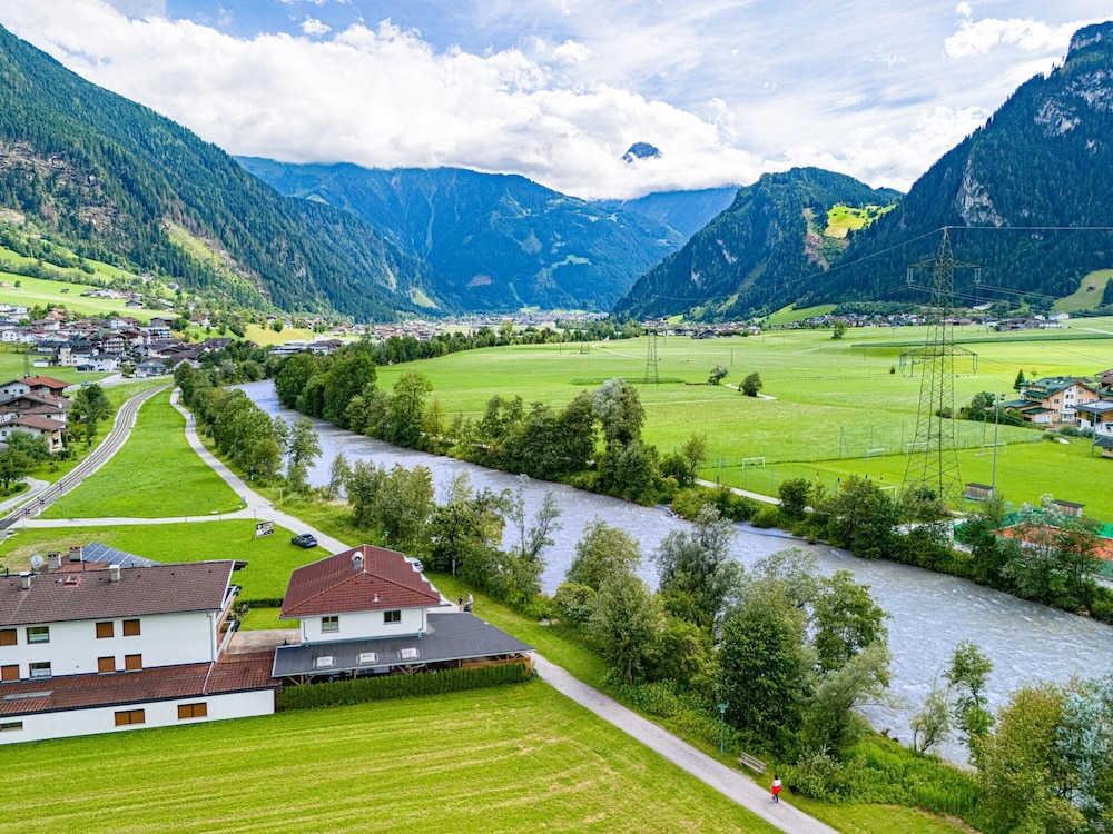 Chalet in Zillertal Near Ski Slopes