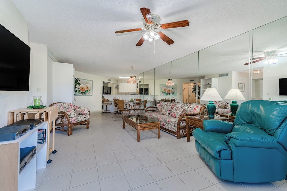 Vista Verde North 2-110 by Distinctive Beach Rentals