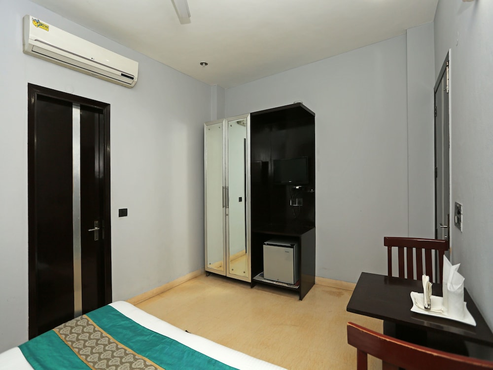 OYO 3662 Galaxxy Inn