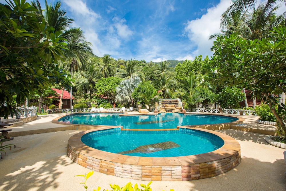 Bottle Beach 1 Resort