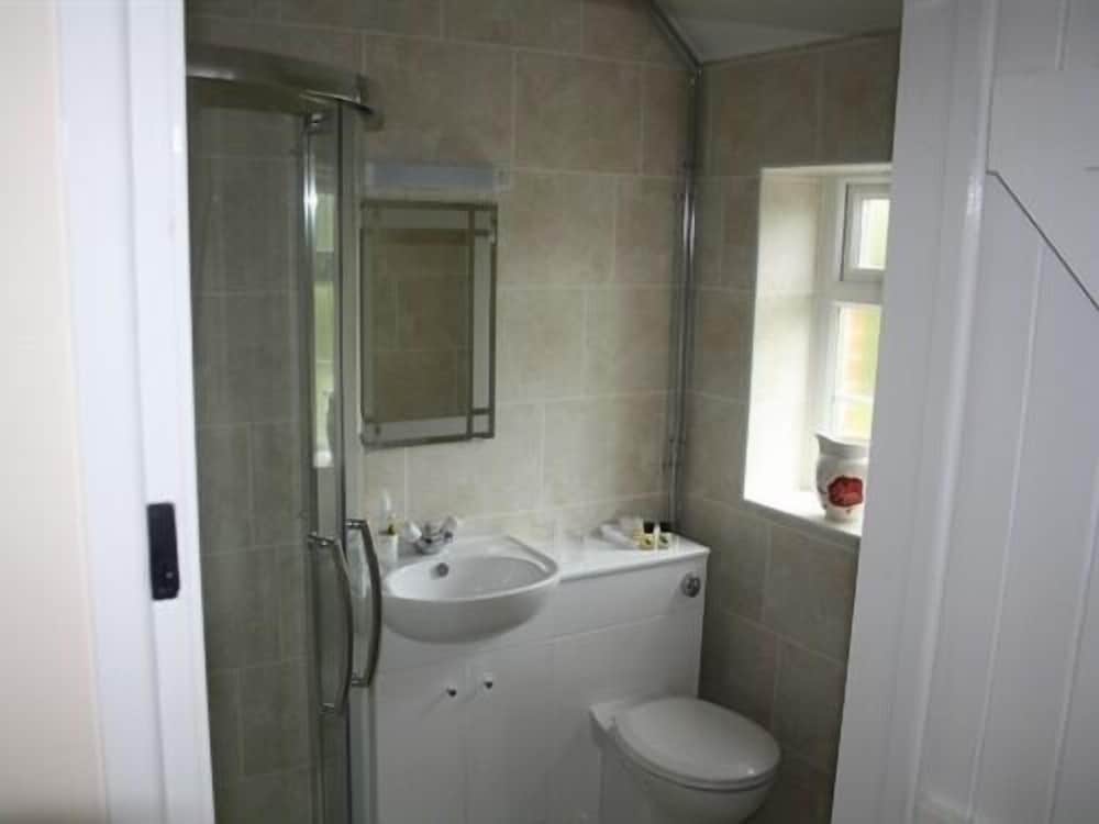 Warminster Vacations - Home Farm - Property Image 12